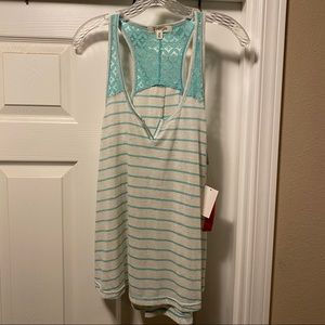 Racer back lacy tank